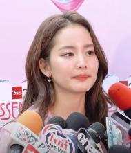 梅拉达·素斯丽