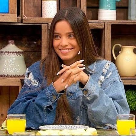 艾米莉亚·默恩斯